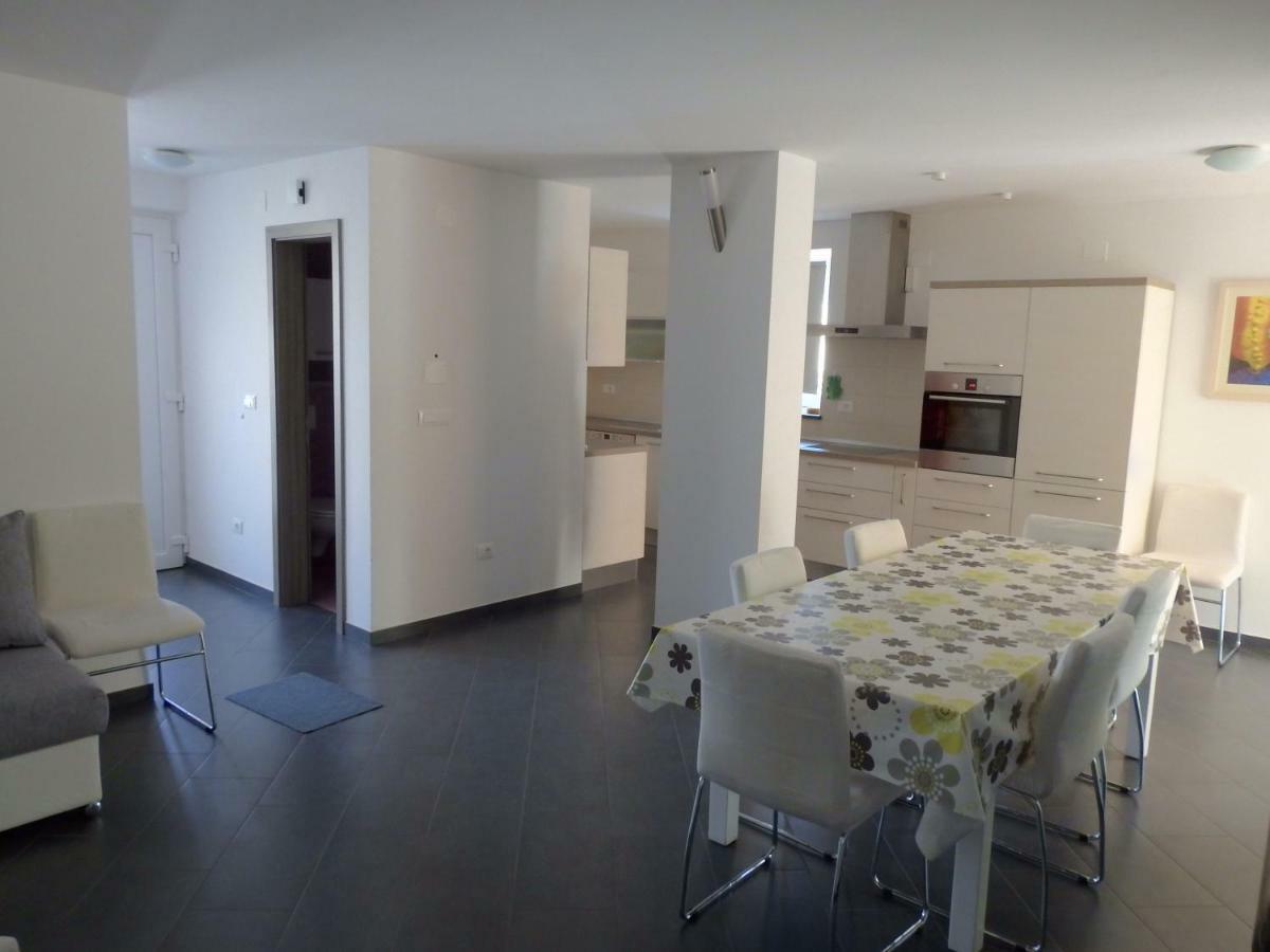 Maison d'hôtes Pocitniska Hisa à Dobravlje Extérieur photo